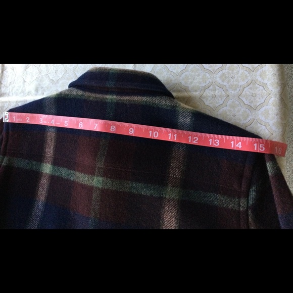 Lauren Ralph Lauren Petite Lambwool Shirt Jacket. - Picture 12 of 13